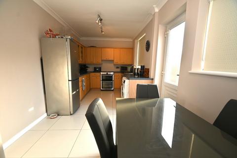 111 Trelawney Avenue, Slough, SL3 8RG