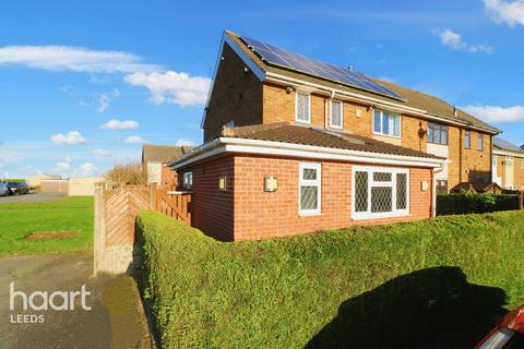 3 bedroom semi-detached house for sale, Ash View, East Ardsley
