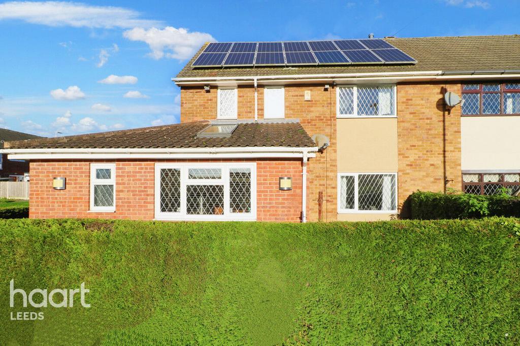 Ash View, East Ardsley 3 bed semidetached house for sale £230,000