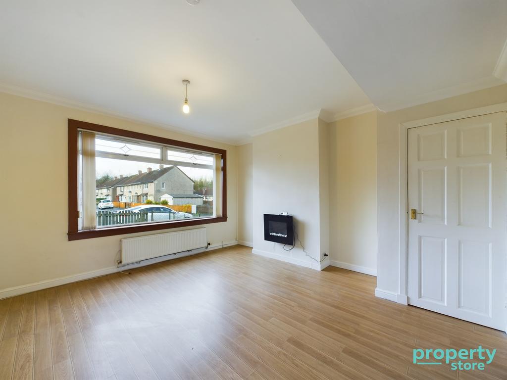 Hill Road, Harthill, North Lanarkshire, ML7 3 bed semidetached house