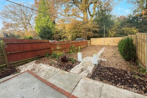37 Vine Road, Southampton, SO16 5TB