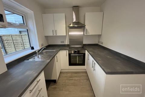37 Vine Road, Southampton, SO16 5TB