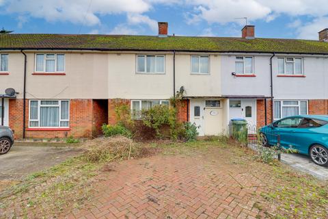 11 Barnfield Close, Southampton, SO19 9GT
