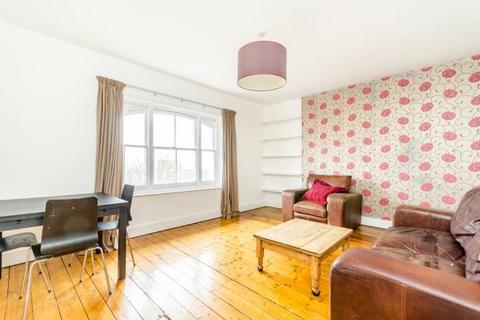 1 bedroom flat for sale - Flat 6, 16 Charlton Road, London, SE3 7HG