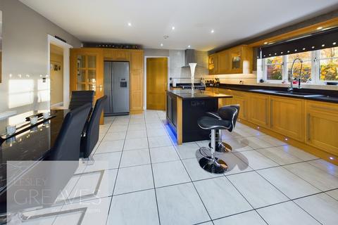 5 bedroom detached house for sale - Waterhouse Lane, Gedling, Nottingham