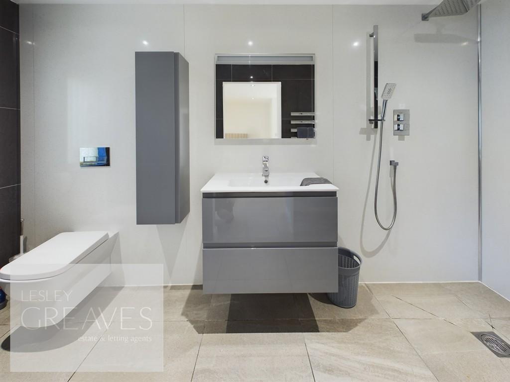 Annex-En-Suite