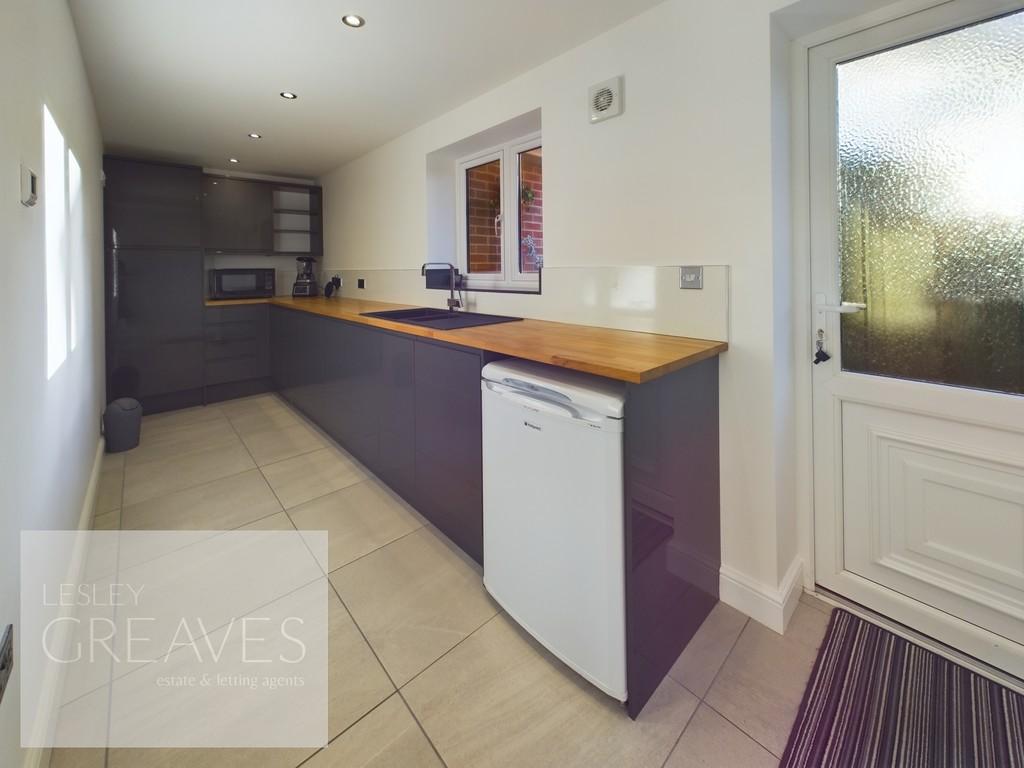 Annex-Kitchen