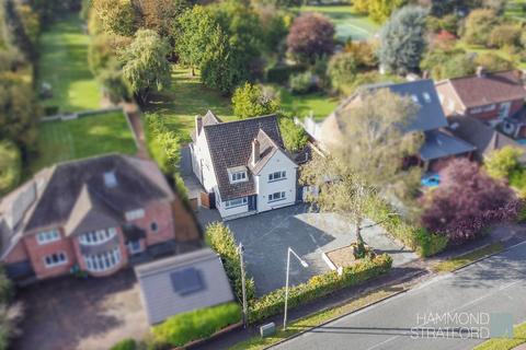 4 bedroom detached house for sale - Church Lane, Eaton