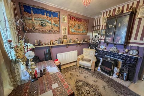 2 bedroom terraced house for sale - Edward Street, Grimsby, N.E Lincolnshire, DN32