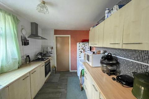 2 bedroom terraced house for sale, Edward Street, Grimsby, N.E Lincolnshire, DN32