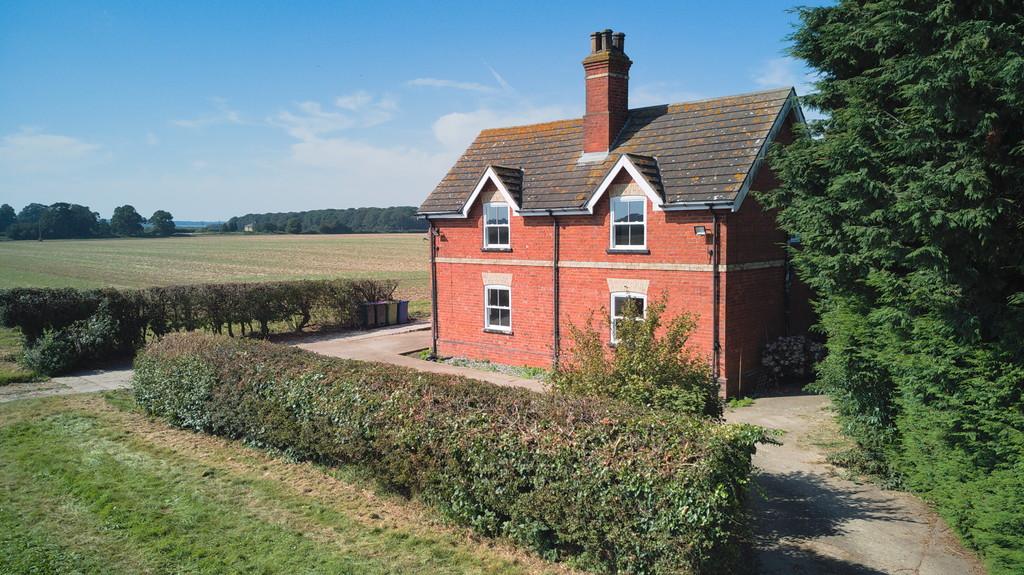 Keelby, Northeast Lincs DN41 8NB 4 bed detached house for sale £475,000