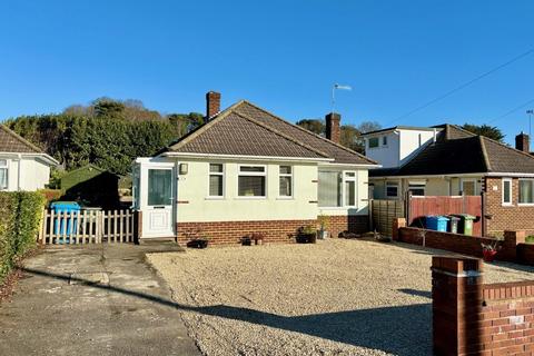 14 Anvil Crescent, Broadstone, BH18 9DX