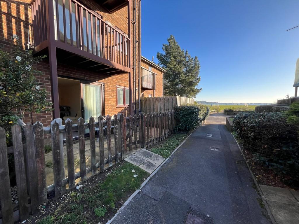 Catalina Drive, Baiter Park 1 bed apartment for sale £175,000