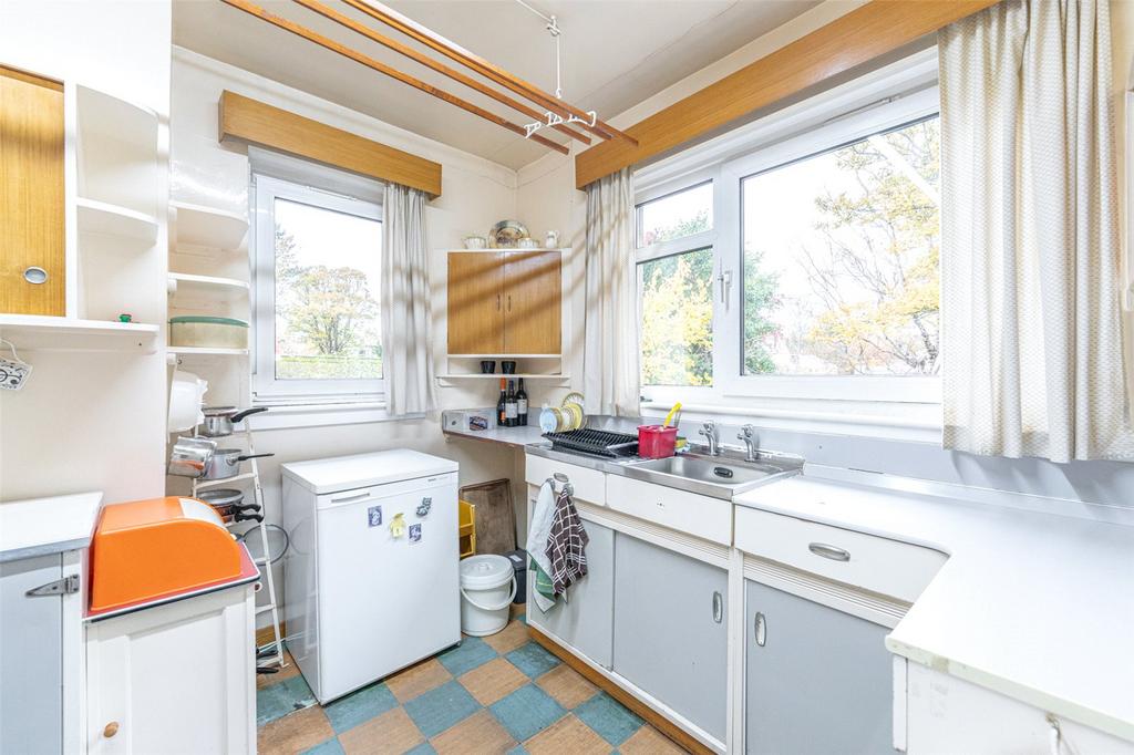 Kitchen Alt