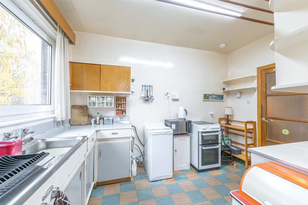 Kitchen Alt