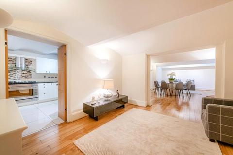 4 bedroom house to rent - Headfort Place, London, SW1X