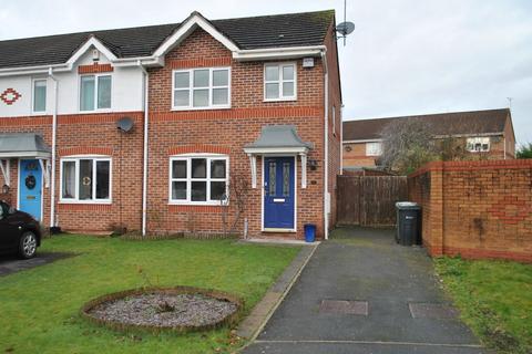 3 bedroom semi-detached house to rent, Rosewood Drive, Winsford