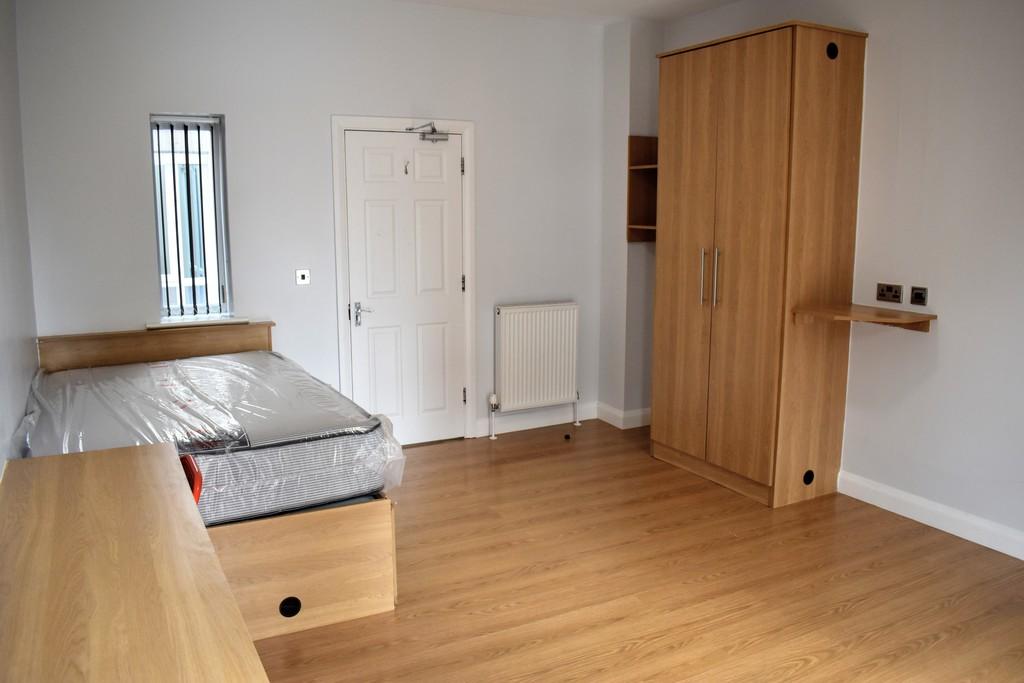 Bedroom 3.1