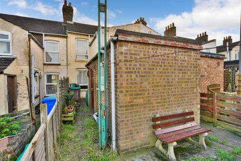 3 bedroom terraced house for sale - Charlotte Street, Sittingbourne, Kent