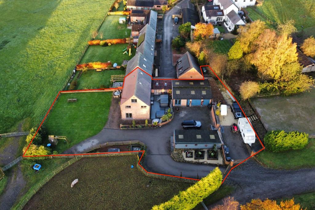 Ticknall Road, Hartshorne 4 bed barn conversion for sale £825,000