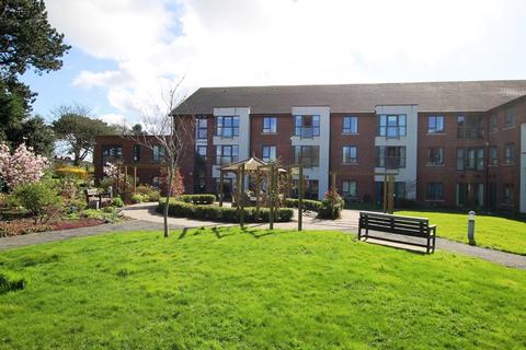 2 bedroom apartment for sale, Kingswood, Kingsway, Chester, CH2