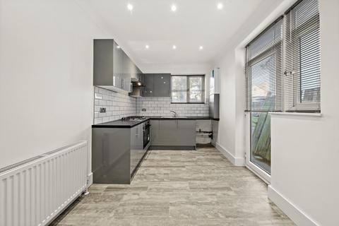 4 bedroom semi-detached house to rent - Burnley Road, London