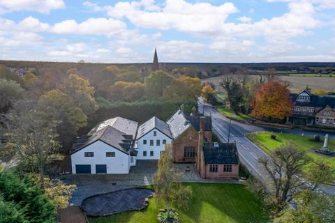 9 bedroom detached house for sale, Knowsley Lane, Prescot, L34