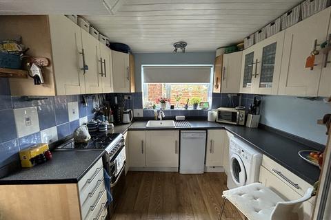 8 Broadgate, Waltham Abbey, EN9 3NH