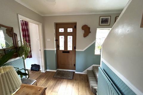 8 Broadgate, Waltham Abbey, EN9 3NH