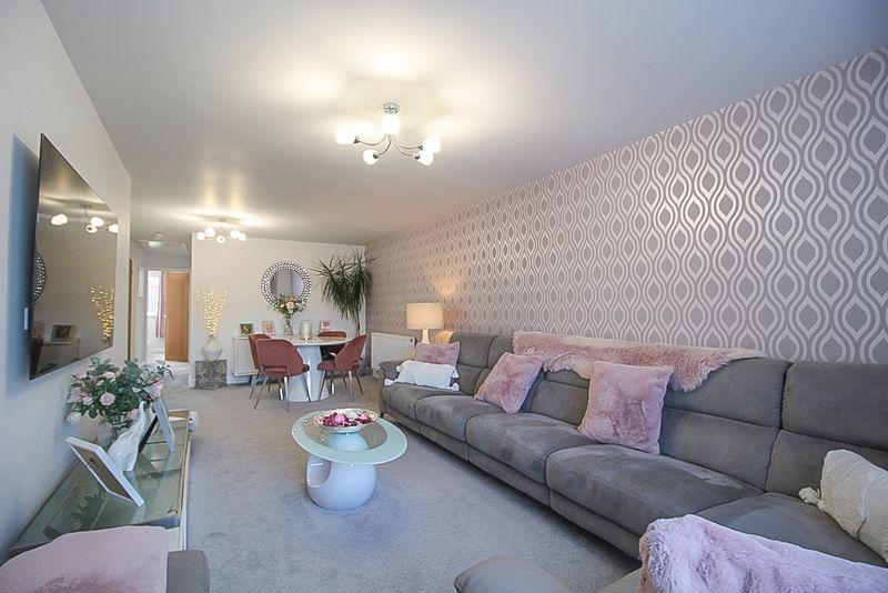 Living room/diner