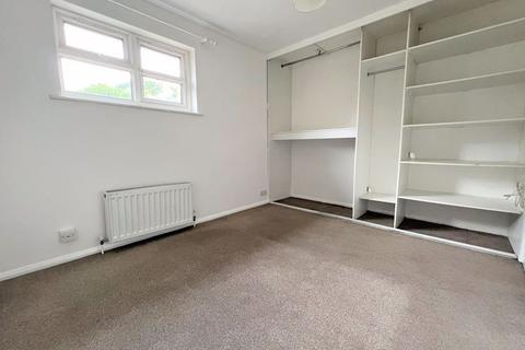 2 bedroom house to rent, Mosbach Gardens, Brentwood CM13