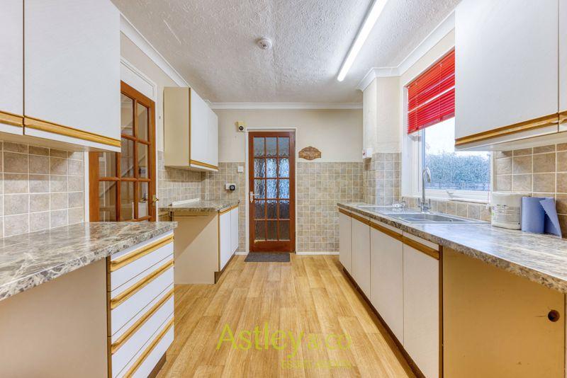 Robin Hood Road, Norwich, NR4 3 bed semidetached house for sale £200,000