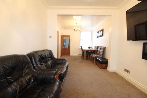 49 Malvern Road, Luton, LU1 1LG