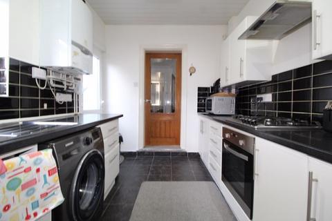 49 Malvern Road, Luton, LU1 1LG