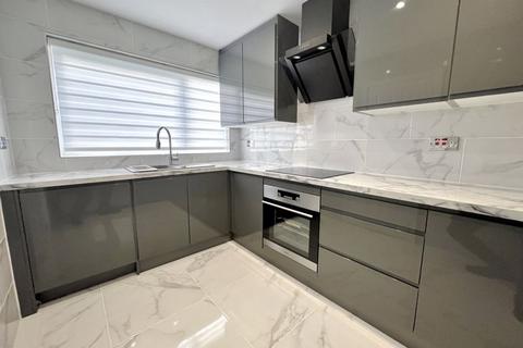 undefined, Linden Close, Dunstable