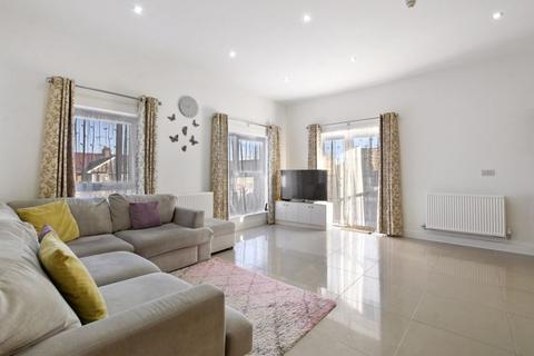 2 bedroom apartment for sale, Harrow View, Harrow