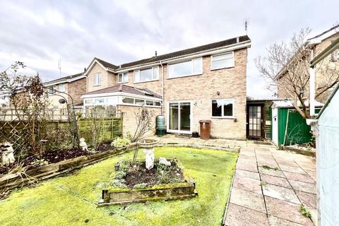 3 bedroom semi-detached house for sale, Wyvern Avenue, Calne SN11