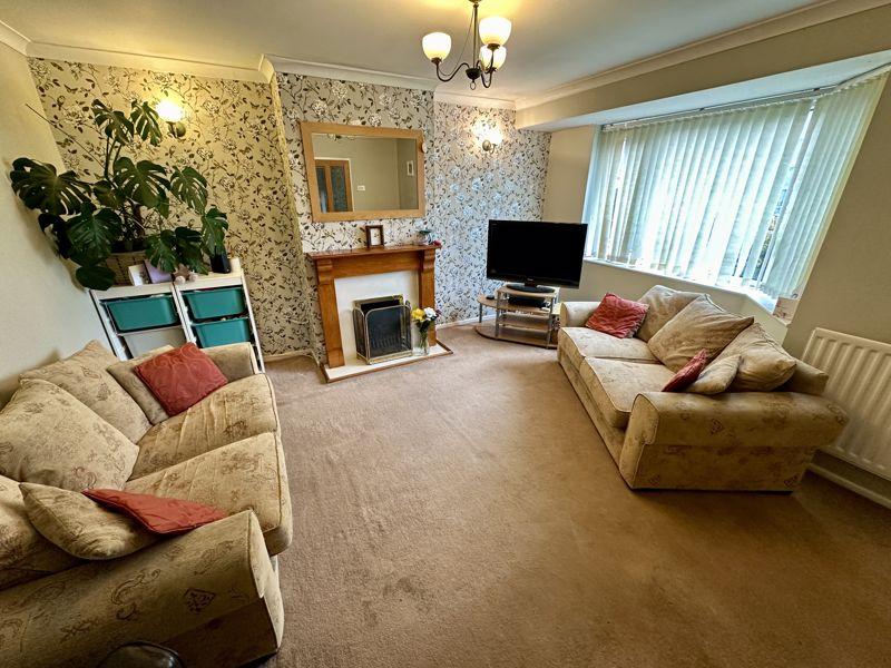 Irvin Avenue, SaltburnByTheSea... 3 bed semidetached house £170,000