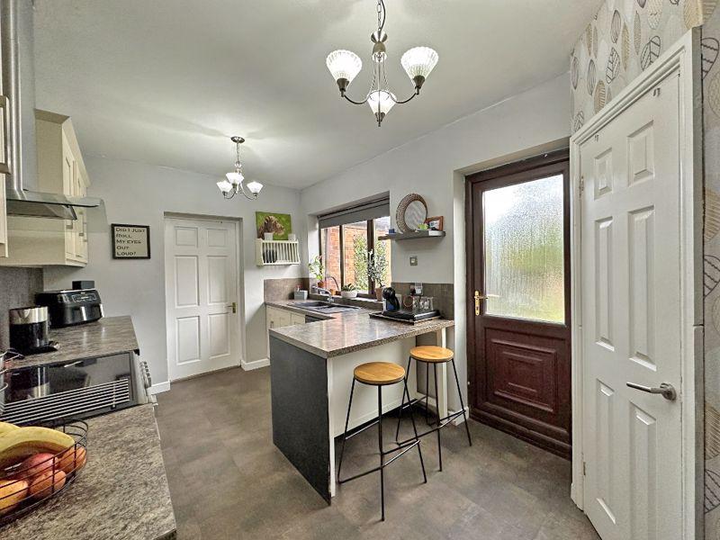 Mason Crescent, PENN 3 bed semidetached bungalow for sale £365,000