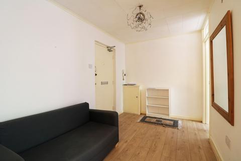 2 bedroom flat for sale - 27 Dean Park Road, Bournemouth,