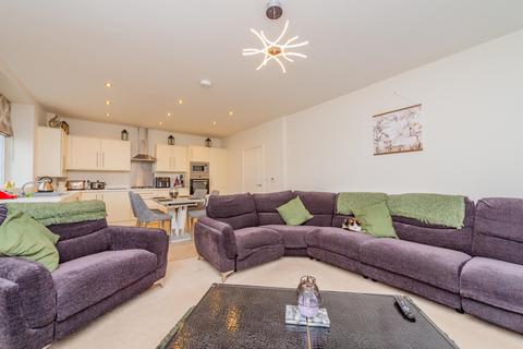2 bedroom penthouse for sale, Leighton Park, Bicton Heath, Shrewsbury, Shropshire, SY3
