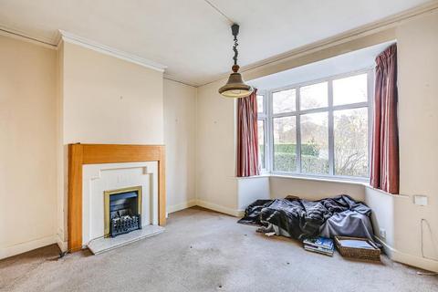 196 Limpsfield Road, South Croydon, CR2 9DA