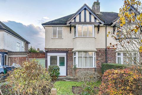 196 Limpsfield Road, South Croydon, CR2 9DA