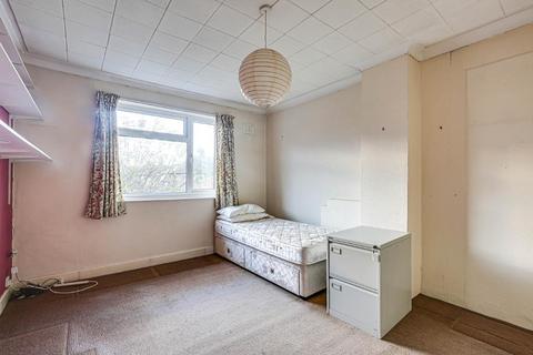 196 Limpsfield Road, South Croydon, CR2 9DA
