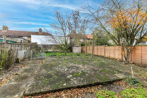 120 Moorside Road, Bromley, BR1 5ER