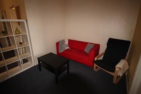 2 bedroom apartment to rent - Macklin Street, Derby,