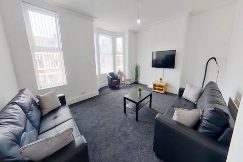 7 bedroom house to rent - Carlton Road, Salford, Manchester
