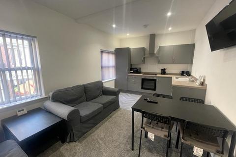 2 bedroom flat for sale, Zetland Road, Loftus, Saltburn-By-The-Sea, TS13