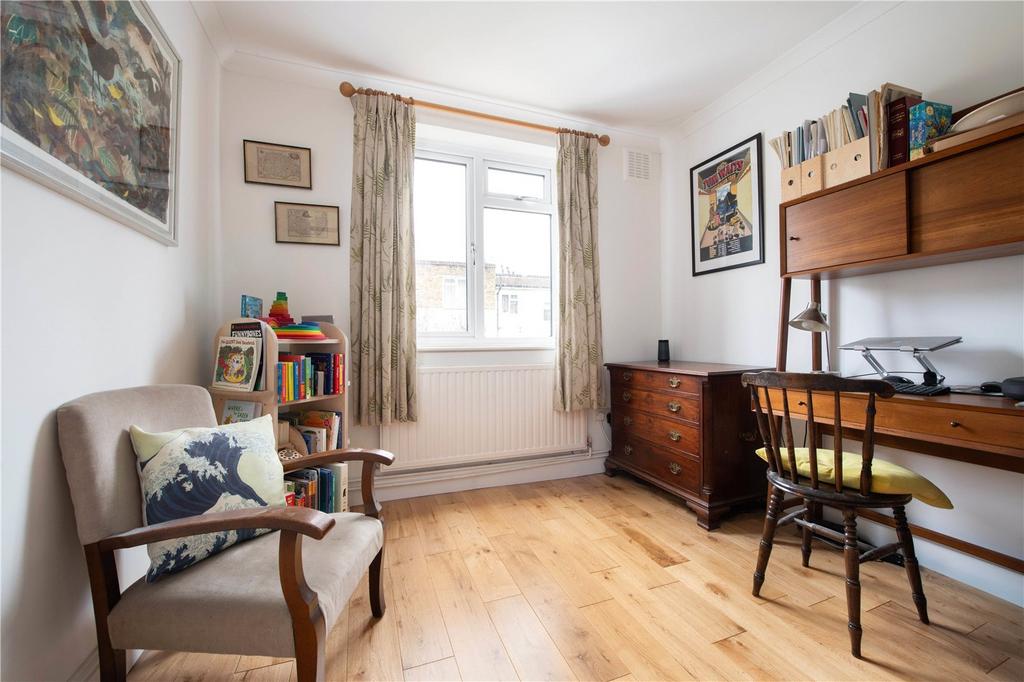 Tredegar Road E3