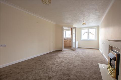 2 bedroom apartment for sale - 27 Hornbeam Court, Oxford Avenue, Guiseley, Leeds, West Yorkshire